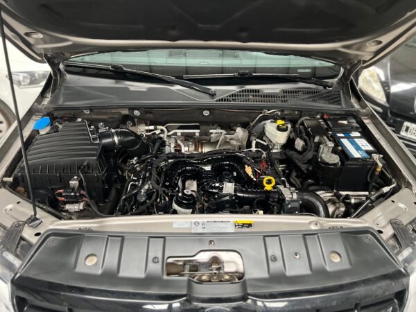 Volkswagen Amarok - Image 4