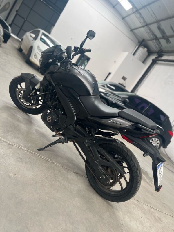 Bajaj Dominar Full - Image 5