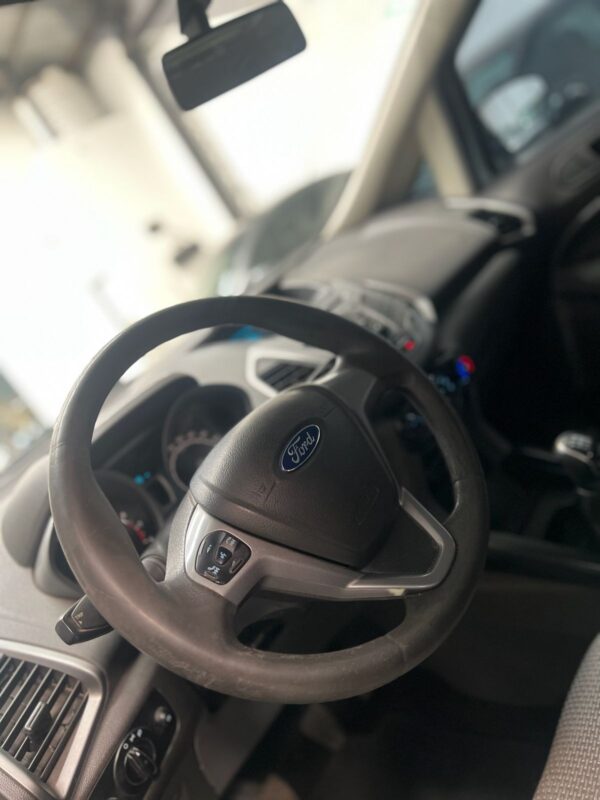 Ford EcoSport SE 1.6 - Image 5