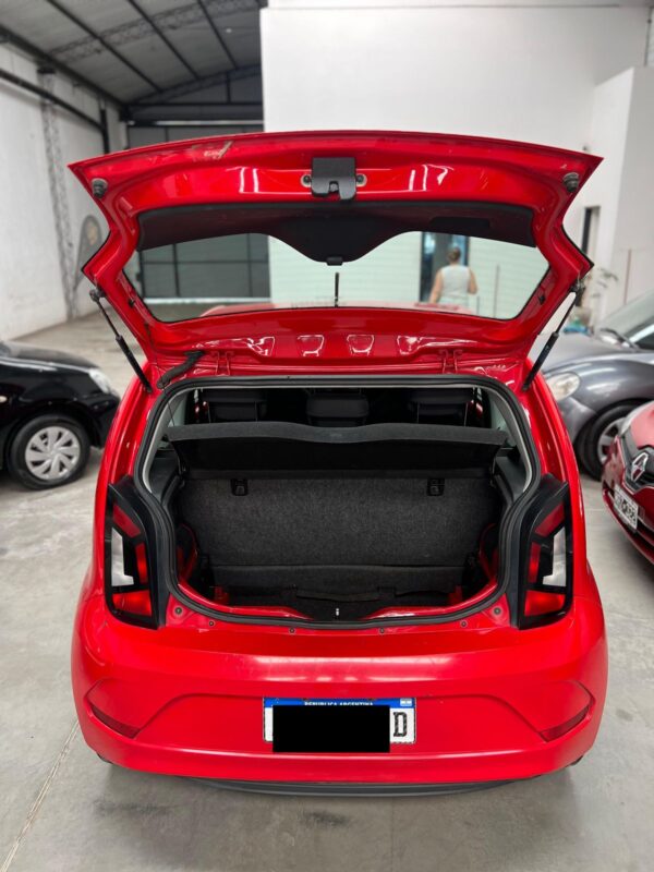 Volkswagen UP! - Image 4