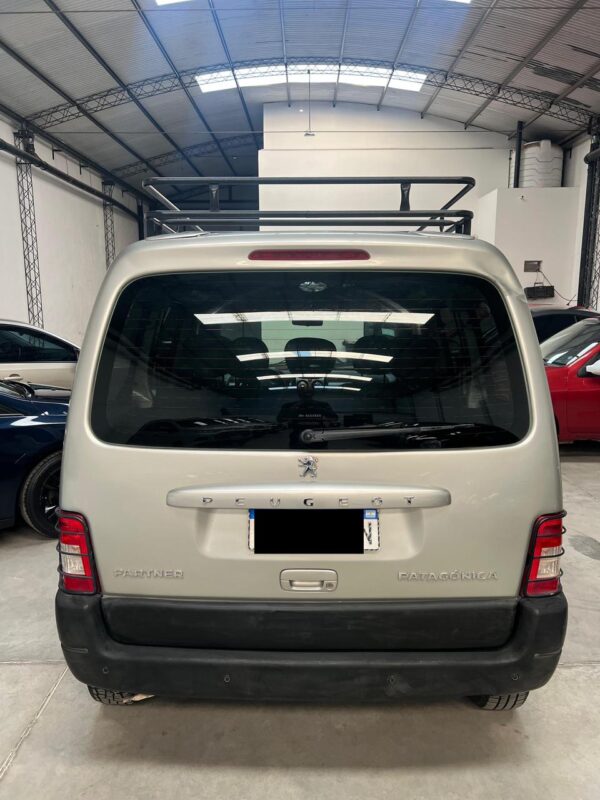Peugeot Partner Patagónica - Image 3
