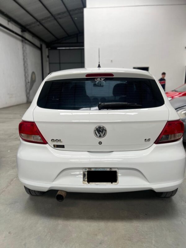 Volkswagen Gol Trend - Image 3