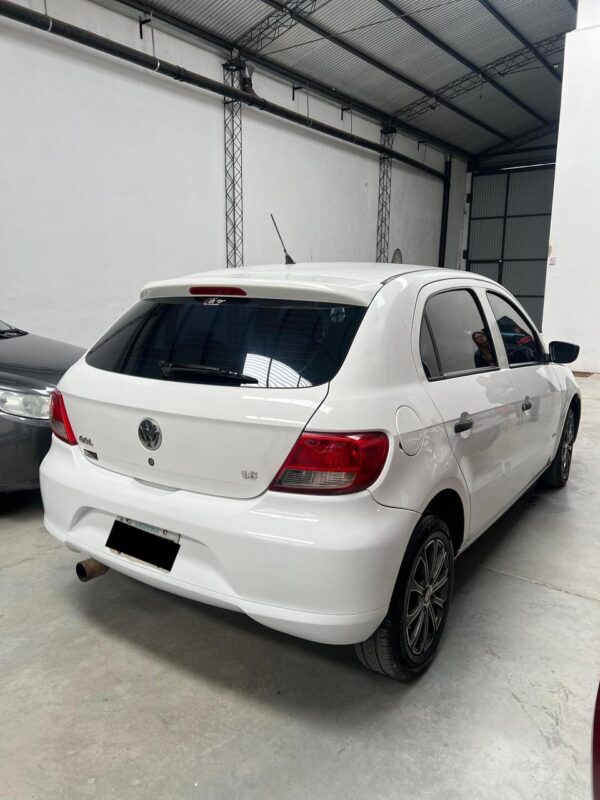 Volkswagen Gol Trend - Image 4